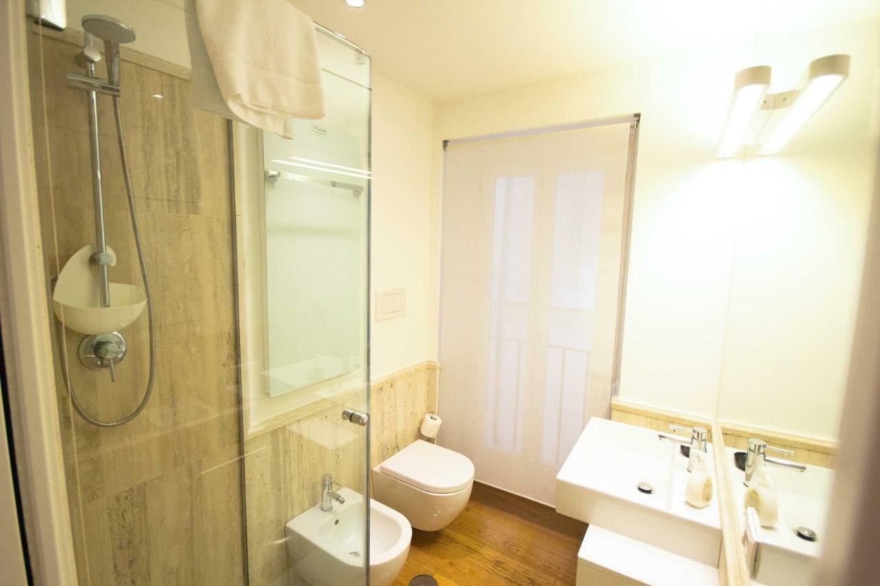 Apartment Via Del Corso Rome Exterior photo